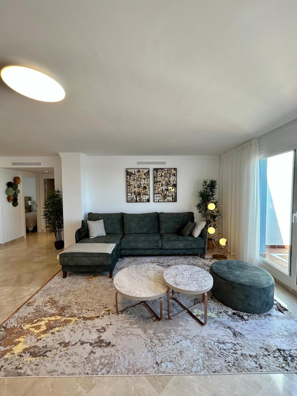 Stunning Sea View Penthouse Апартаменты
